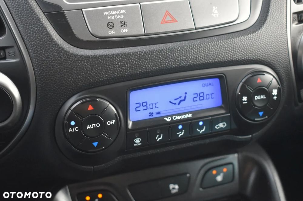 Hyundai ix35 1.7 CRDi Premium 2WD - 24