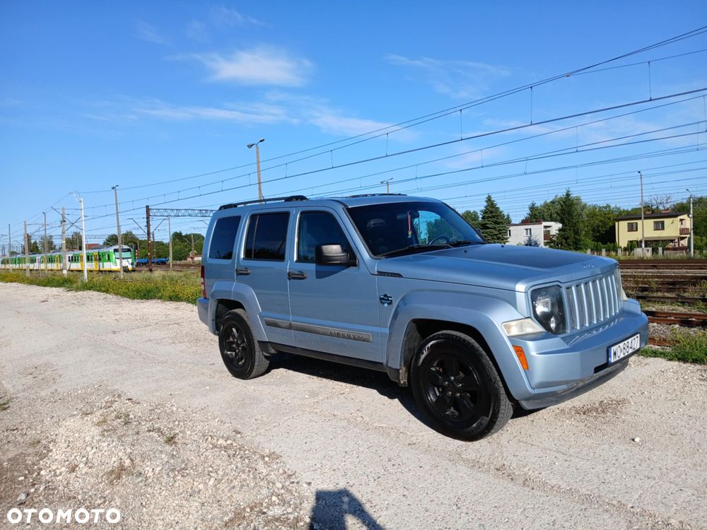 Jeep Liberty - 4
