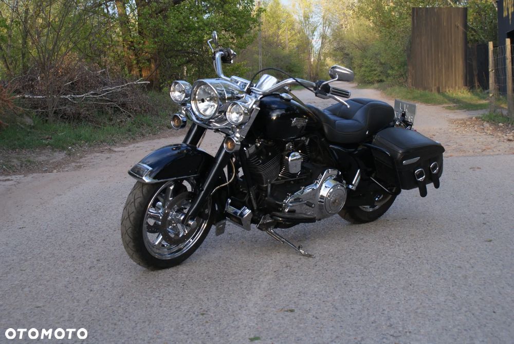 Harley-Davidson Touring Road King - 3