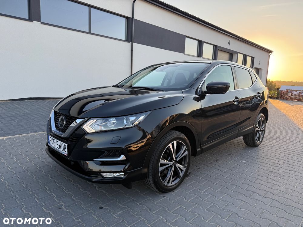 Nissan Qashqai - 2