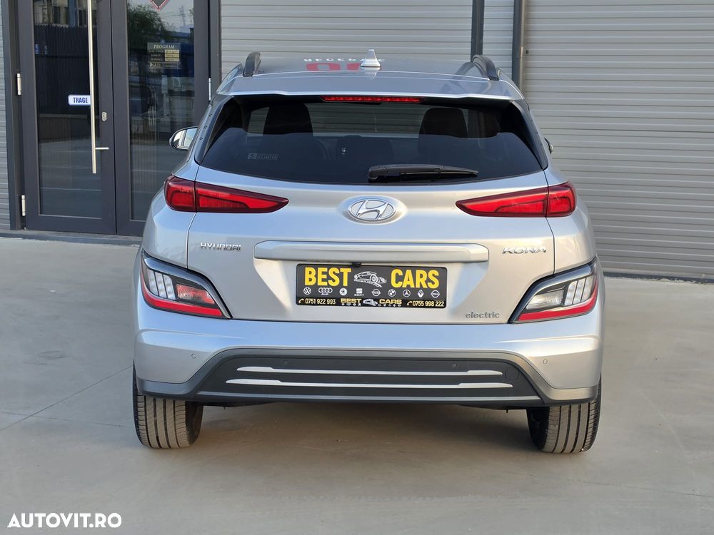 Hyundai KONA Business - 10