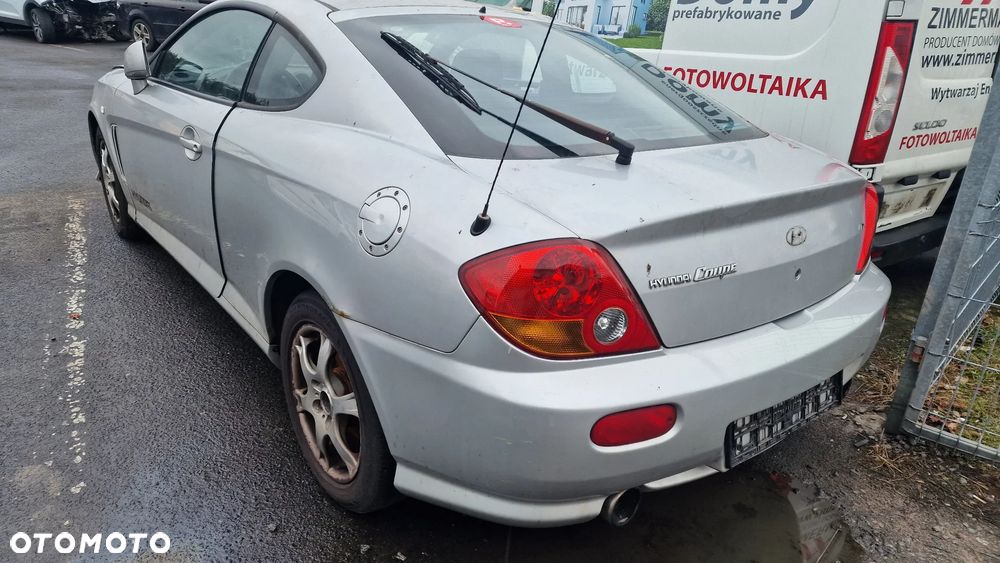 Hyundai coupe 2005r 105kW 2.0 b cały na części - 3