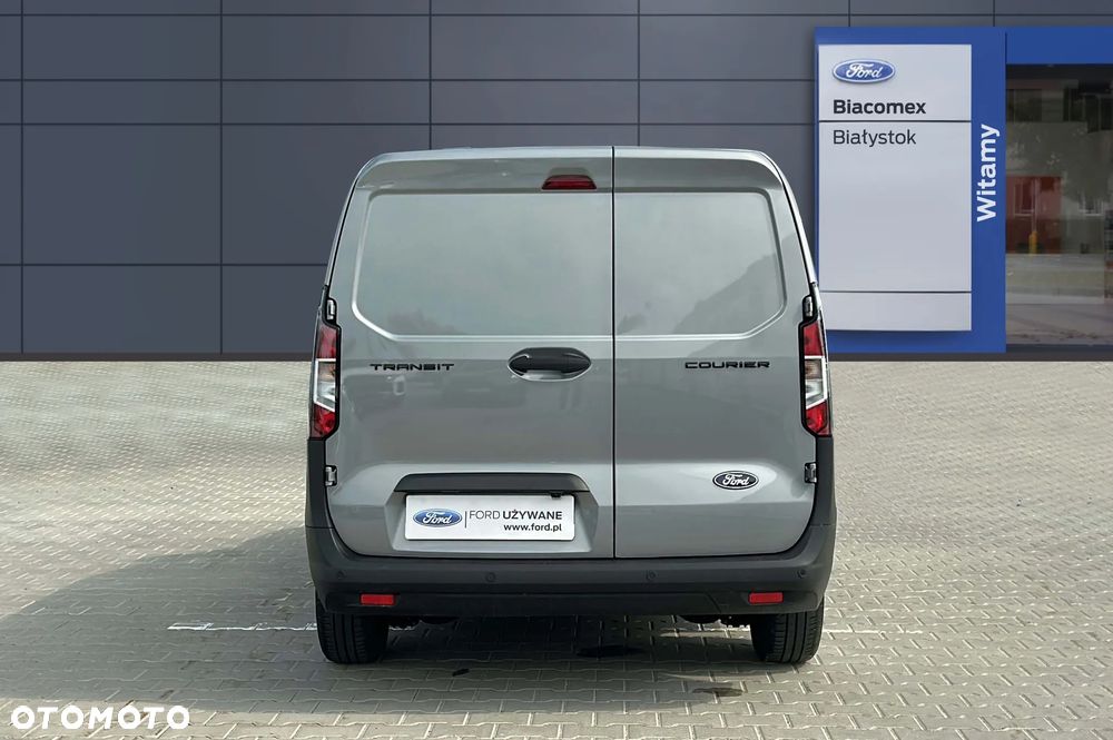 Ford Transit Courier Ambiente - 4
