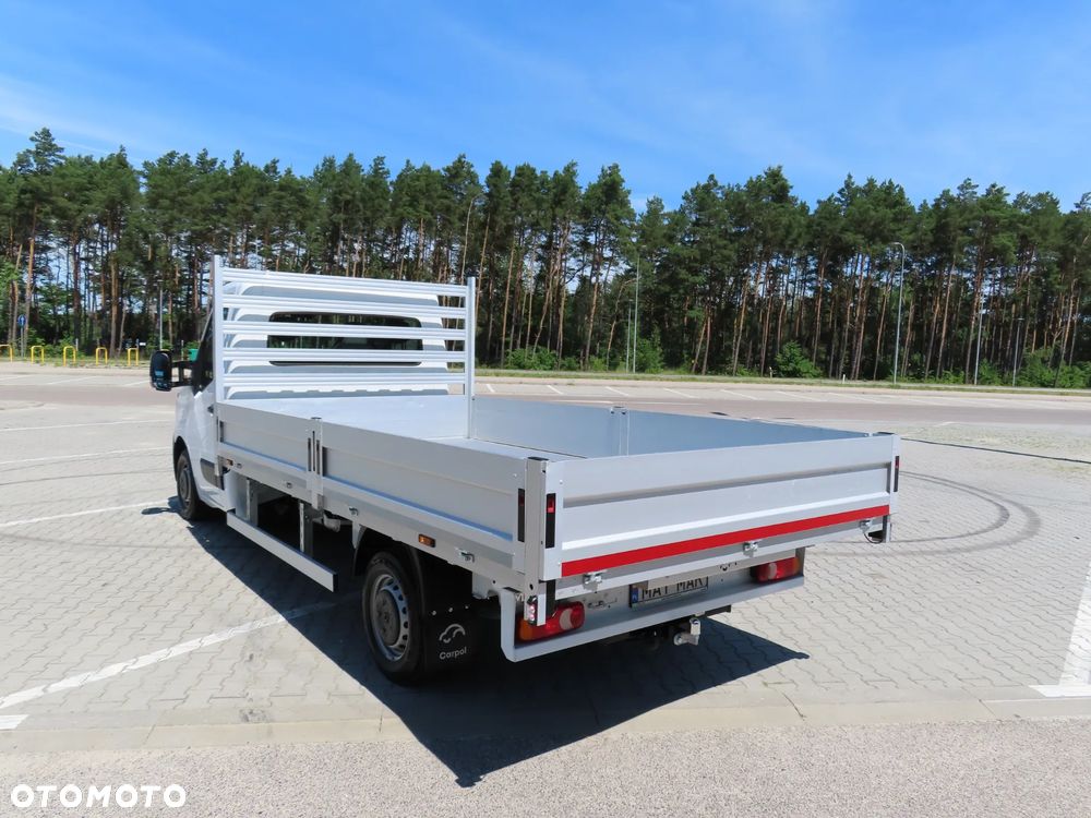 Renault Master 2.3 dCi 145 KM Skrzynia 4118 mm 8 Euro Palet WZMACNIANY 1219 Kg Ładowność HAK 2500 Kg Stan Jak NOWY POLECAM - 5