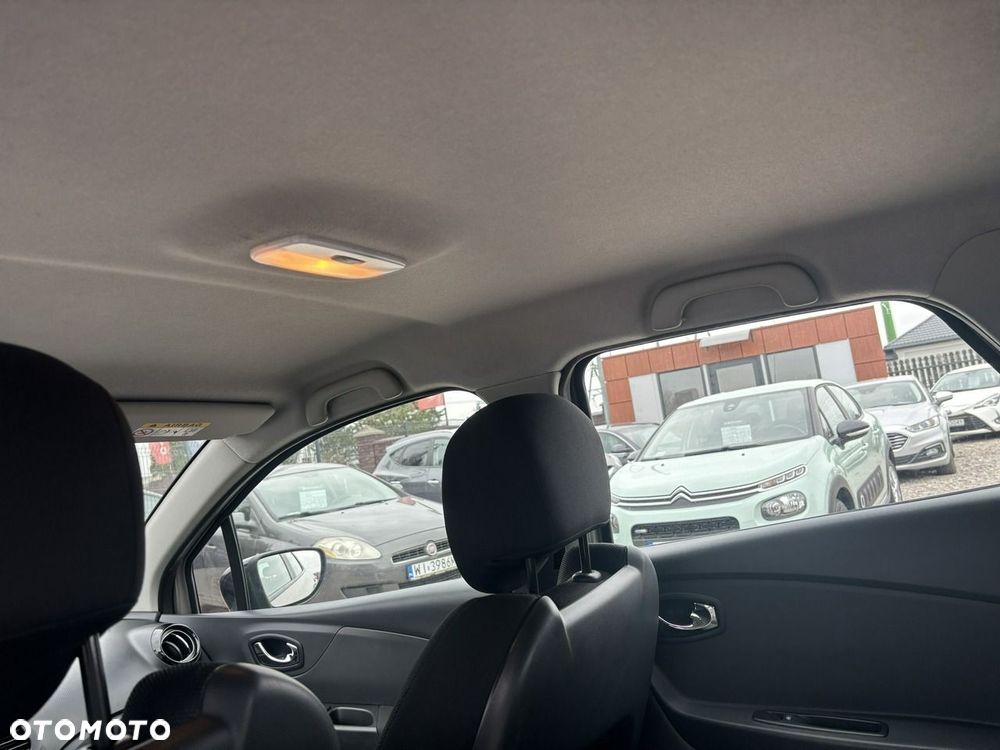 Renault Captur - 31