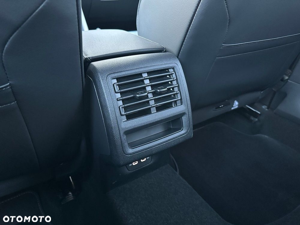 Volkswagen Golf Variant 2.0 TDI Life Plus DSG - 27