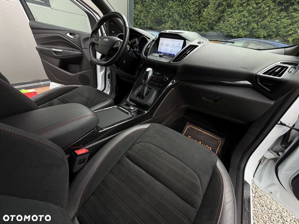 Ford Kuga 2.0 TDCi 2x4 ST-Line - 15