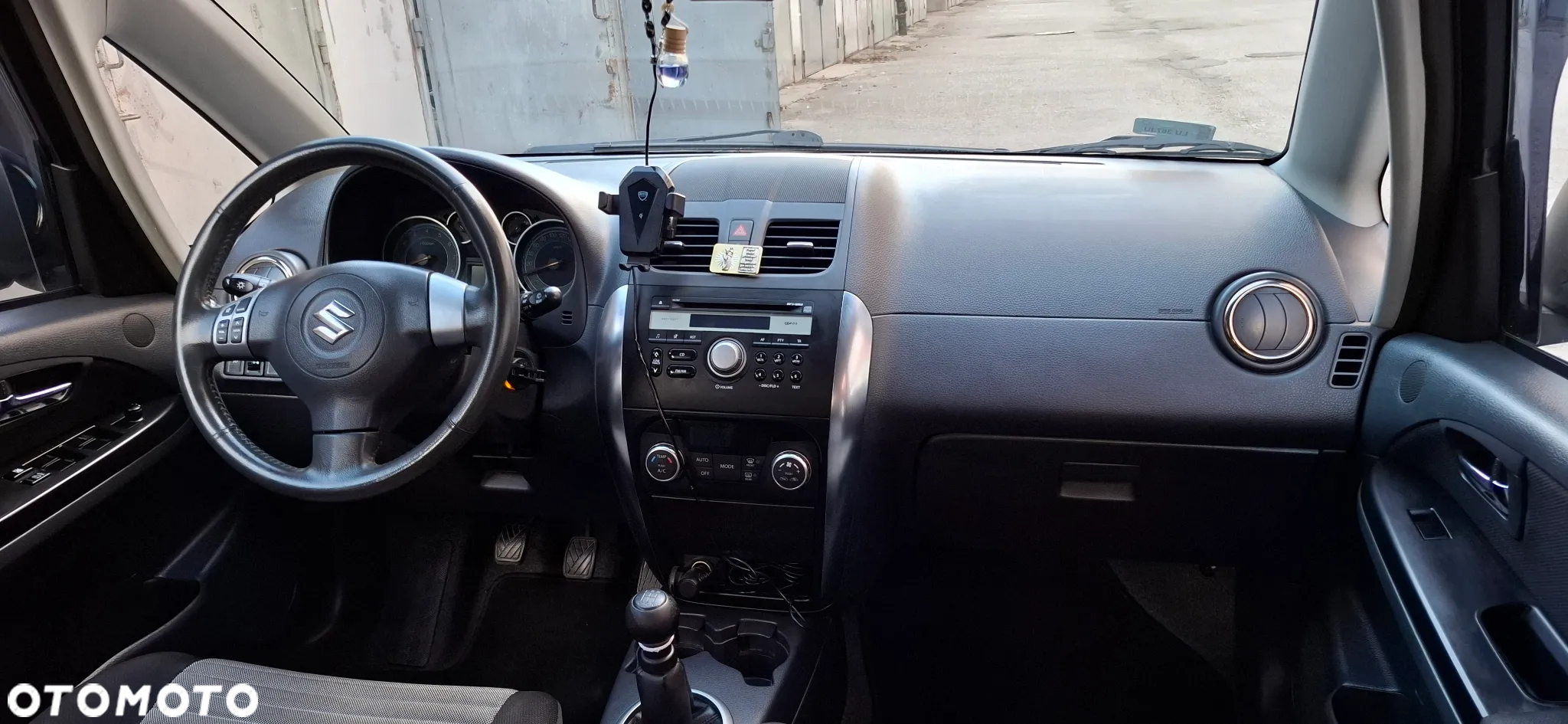 Suzuki SX4 1.6 Comfort - 22