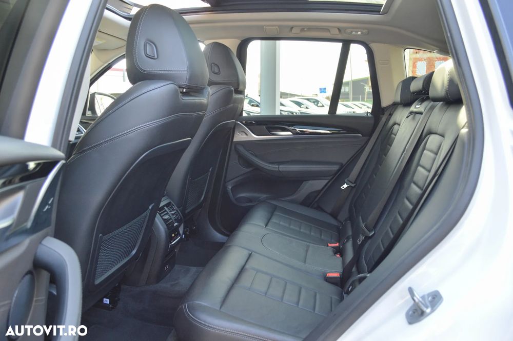 BMW X3 xDrive20d Aut. Luxury Line - 30