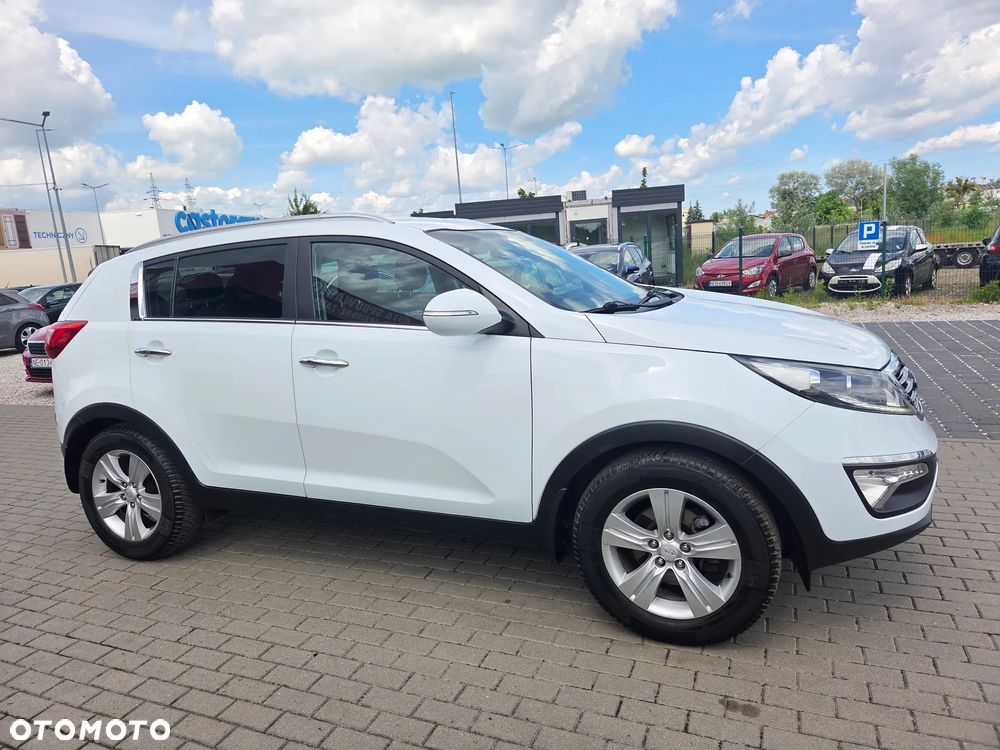 Kia Sportage 1.7 CRDI 2WD Attract - 2