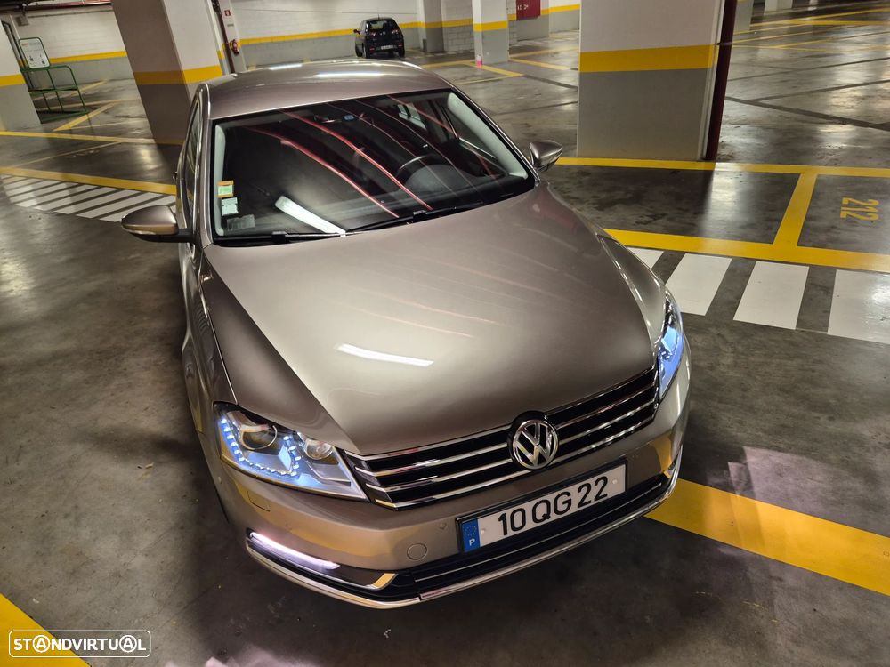 VW Passat 2.0 TDI BlueMotion Highline - 6