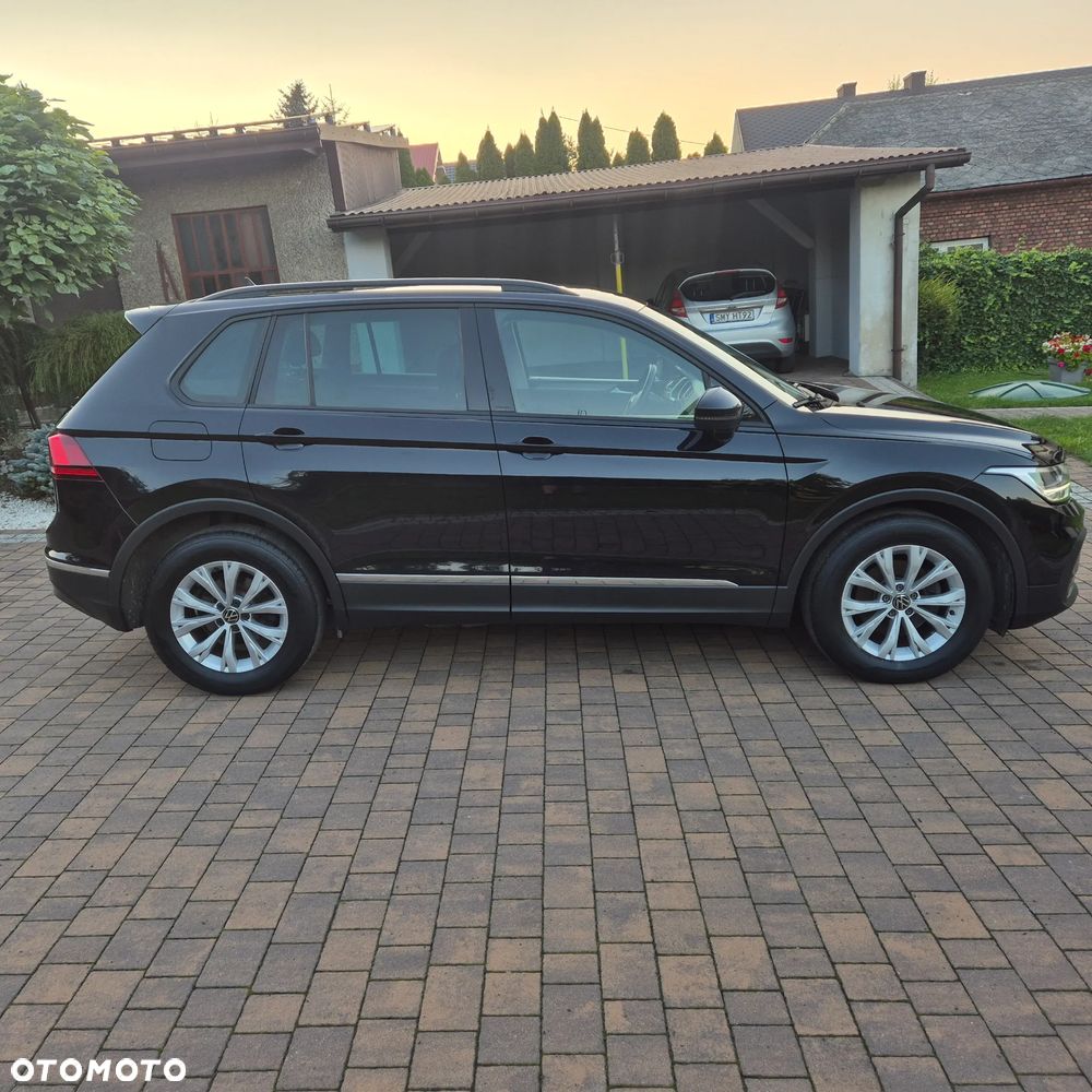 Volkswagen Tiguan - 4