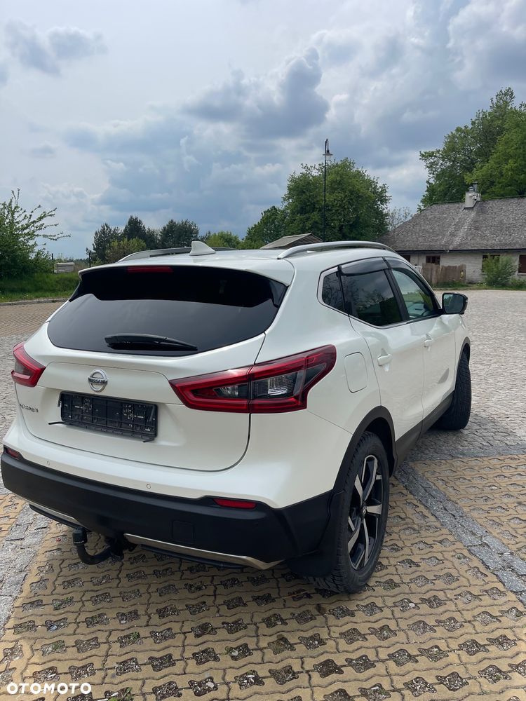 Nissan Qashqai 1.6 dCi Xtronic TEKNA+ - 30