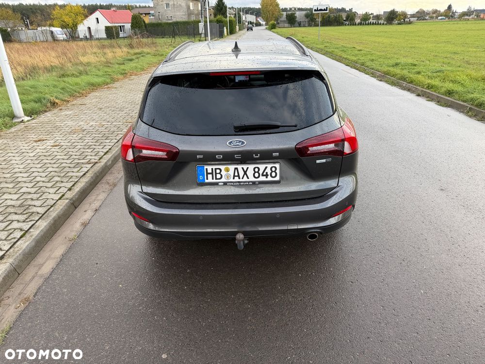 Ford Focus Turnier 1.0 EcoBoost Start-Stopp-System COOL&CONNECT DESIGN - 16