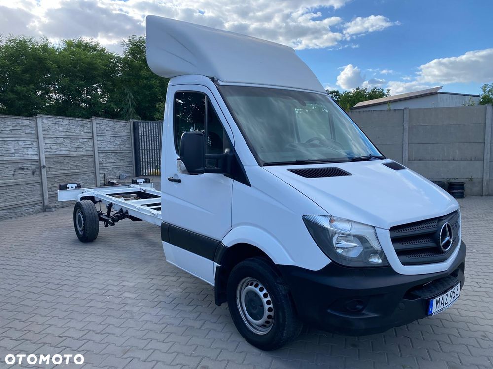 Mercedes-Benz SPRINTER - 3