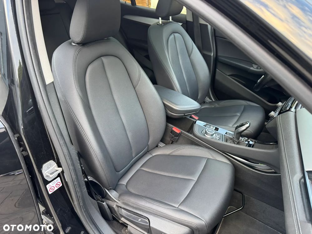 BMW X2 sDrive18d Business Edition sport - 26