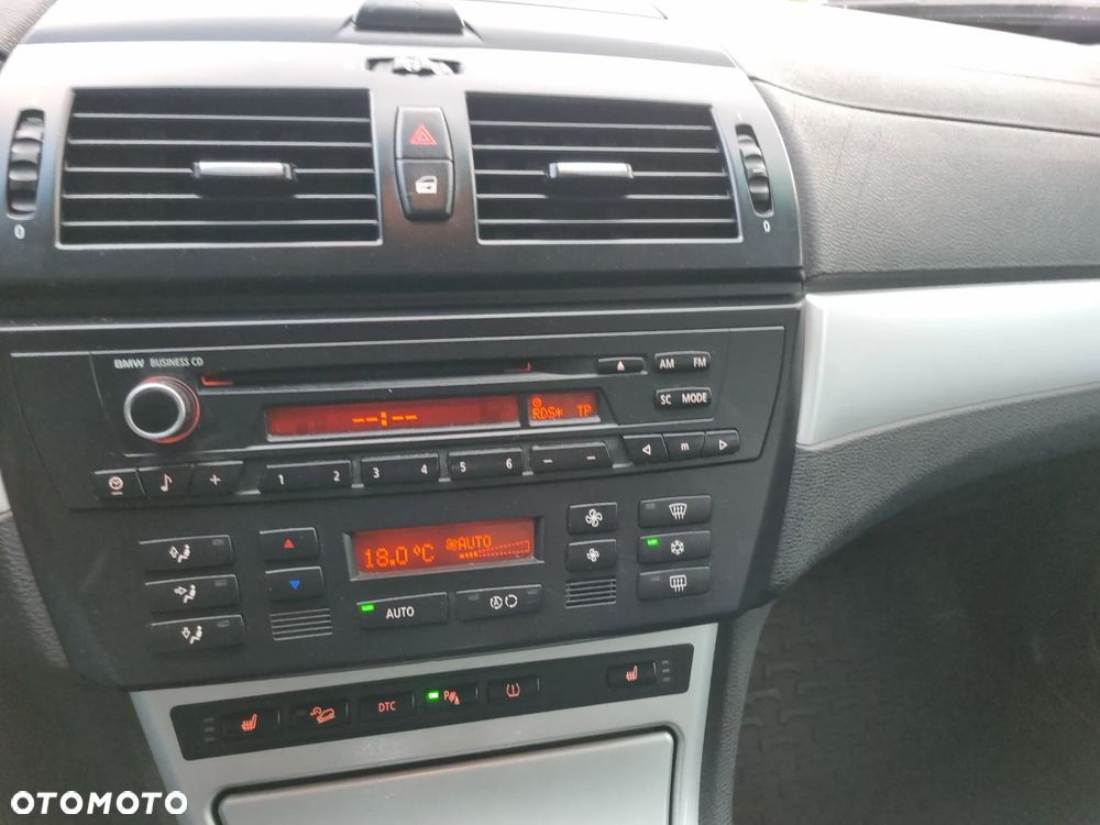 BMW X3 sDrive18d - 18