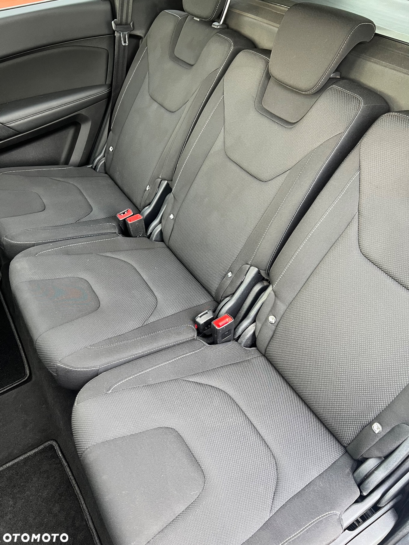 Ford S-Max 2.0 EcoBlue Titanium - 16