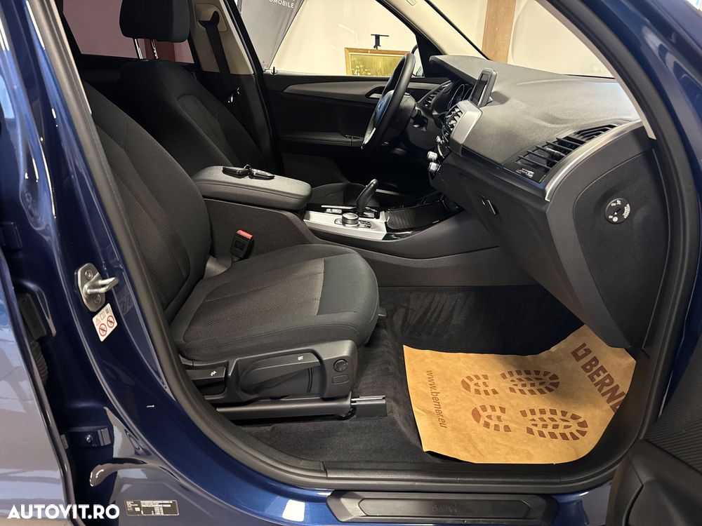 BMW X3 xDrive20d Aut. Advantage - 30