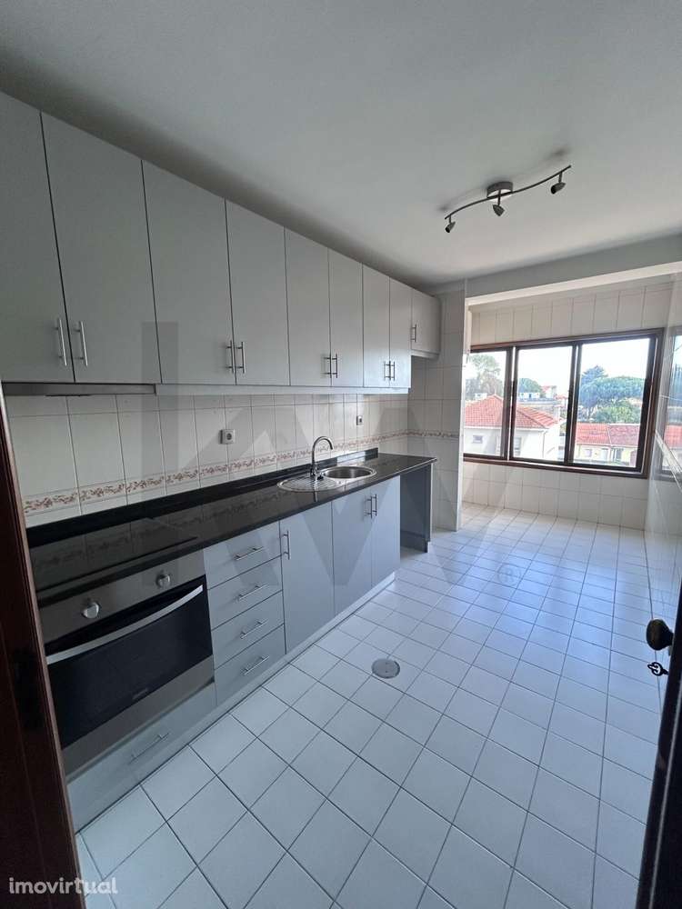 Apartamento T2 Centro Padrão da Légua - Investimento/Habitação - Grande imagem: 4/17