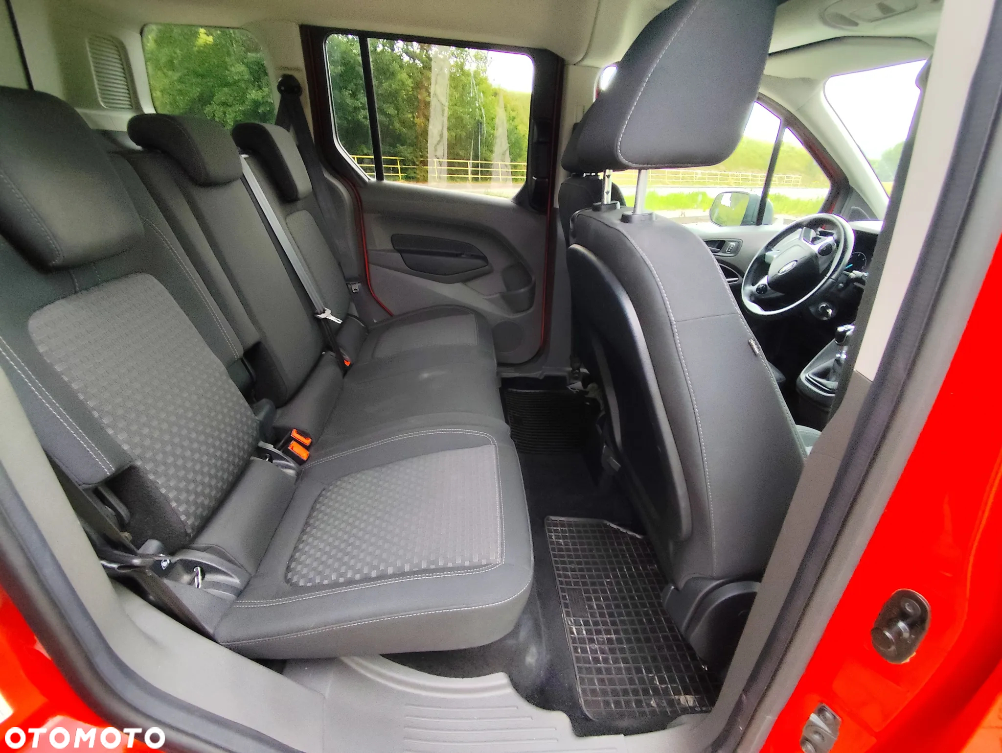 Ford Tourneo Connect 1.5 EcoBlue Active - 17