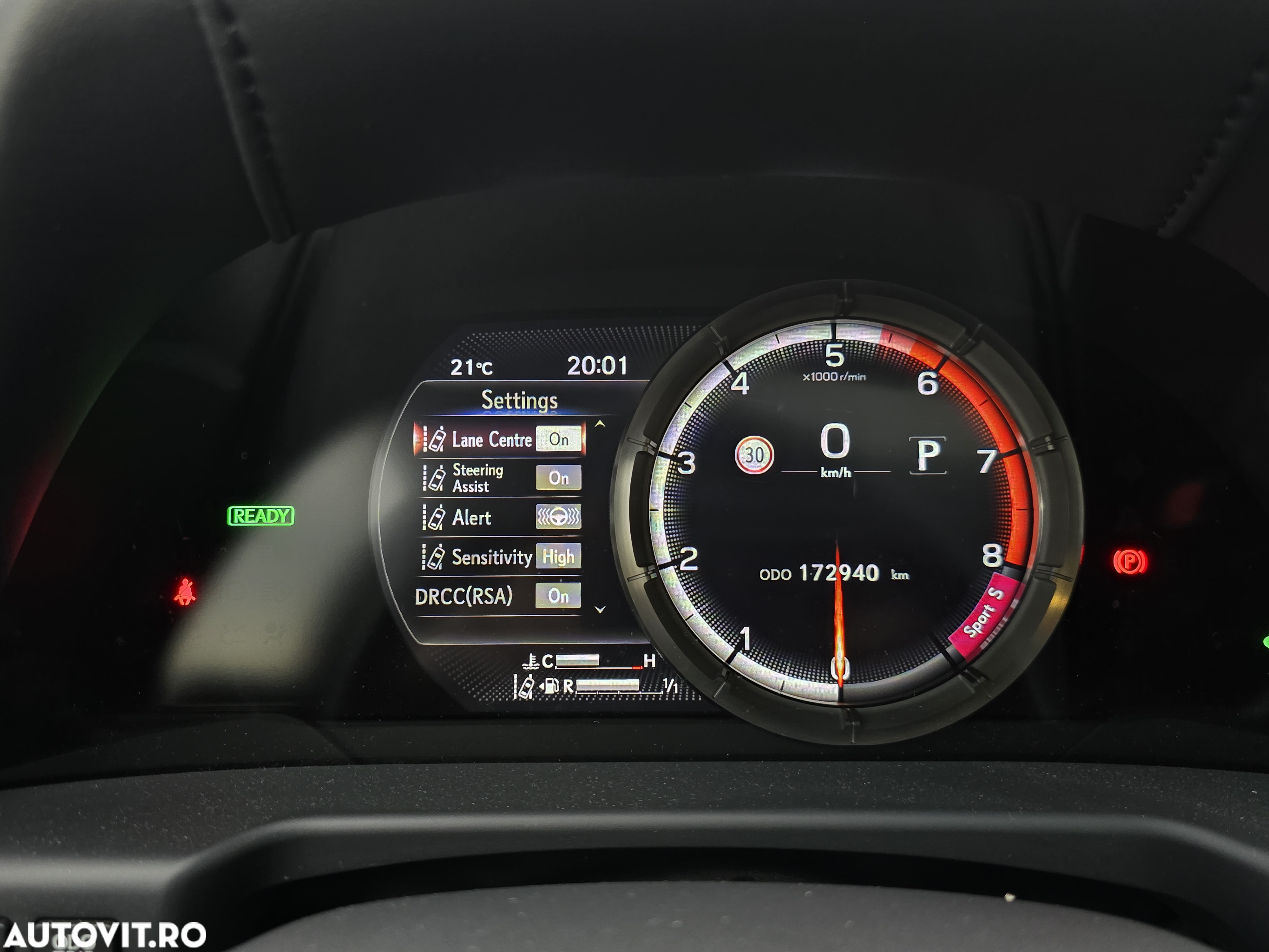 Lexus Seria ES 300h F Sport - 10