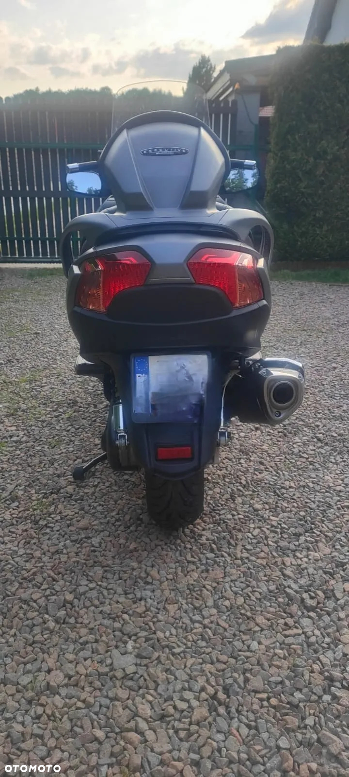 Suzuki Burgman - 11