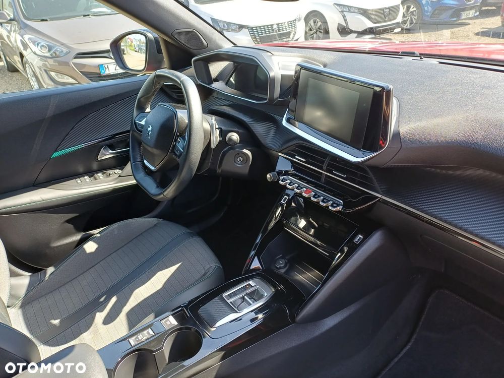 Peugeot 2008 1.2 PureTech Allure Pack S&S EAT8 - 12