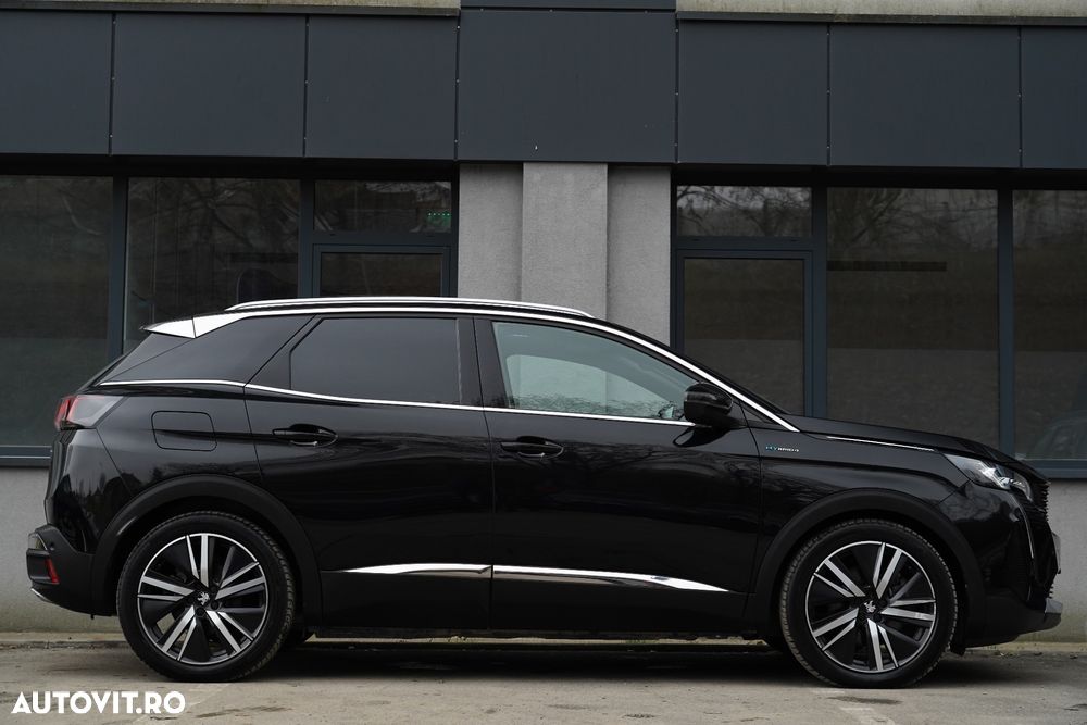 Peugeot 3008 PHEV EAT8 4X4 GT Pack - 30