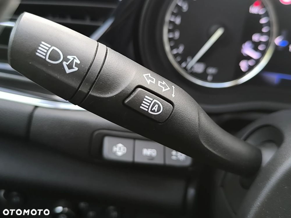 Opel Insignia 1.5 T GPF Innovation S&S - 23