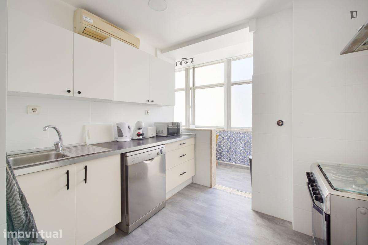 Quarto - localizado em Picoas Lisbon - Grande imagem: 3/18