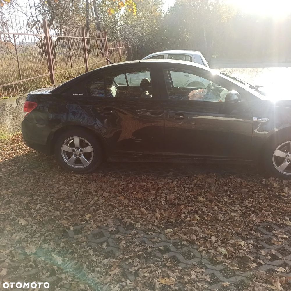 Chevrolet Cruze - 6