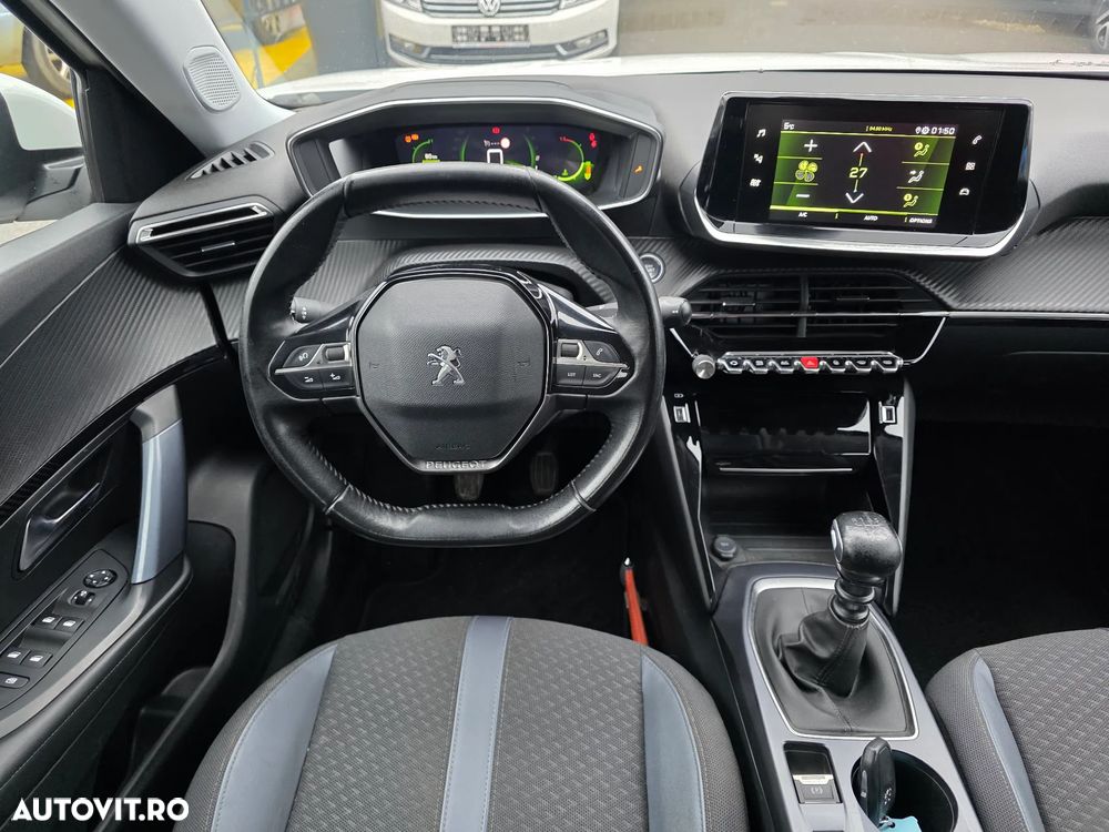 Peugeot 2008 1.2 PureTech Turbo S&S Allure - 15