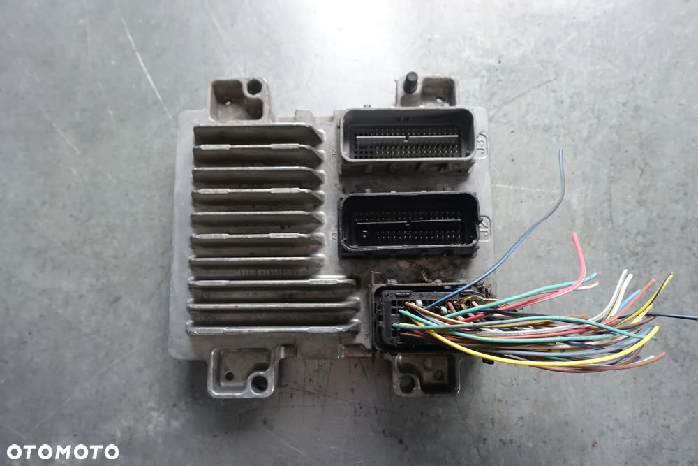 STEROWNIK KOMPUTER SILNIKA OPEL ADAM CORSA E 1.2 12669134 - 2