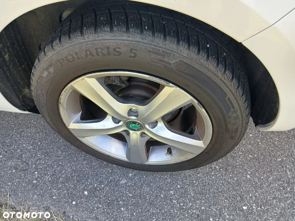 Skoda Octavia 1.6 TDI Solution - 10