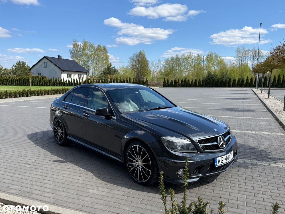 Mercedes-Benz Klasa C 63 AMG 7G-TRONIC SPORT EDITION - 7