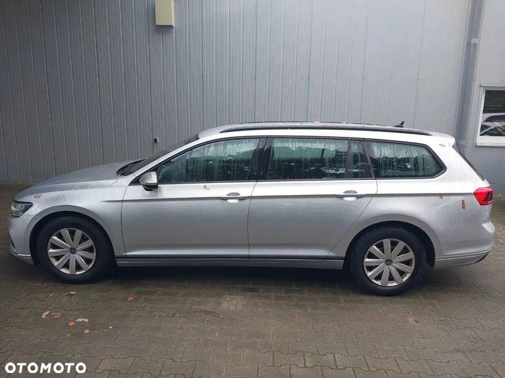 Volkswagen Passat - 7