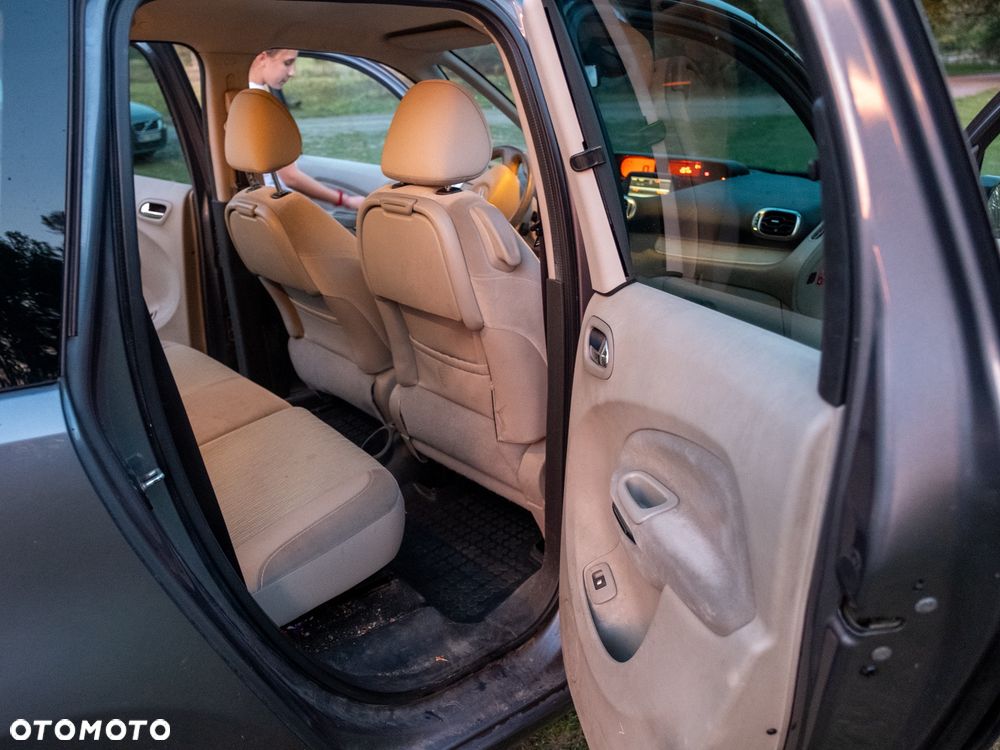 Citroën C3 Picasso 1.6i Seduction - 16