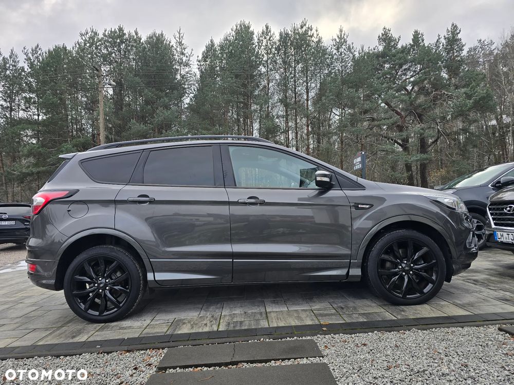 Ford Kuga 2.0 TDCi 4x2 ST-Line - 17