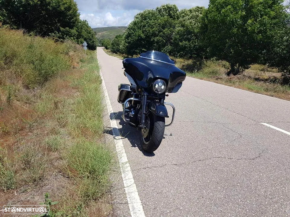 Harley-Davidson FLHTC - 6