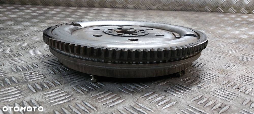 KOŁO DWUMASOWE TOYOTA COROLLA VERSO II 2.0 D4D 116KM 1CD-FTV - 2