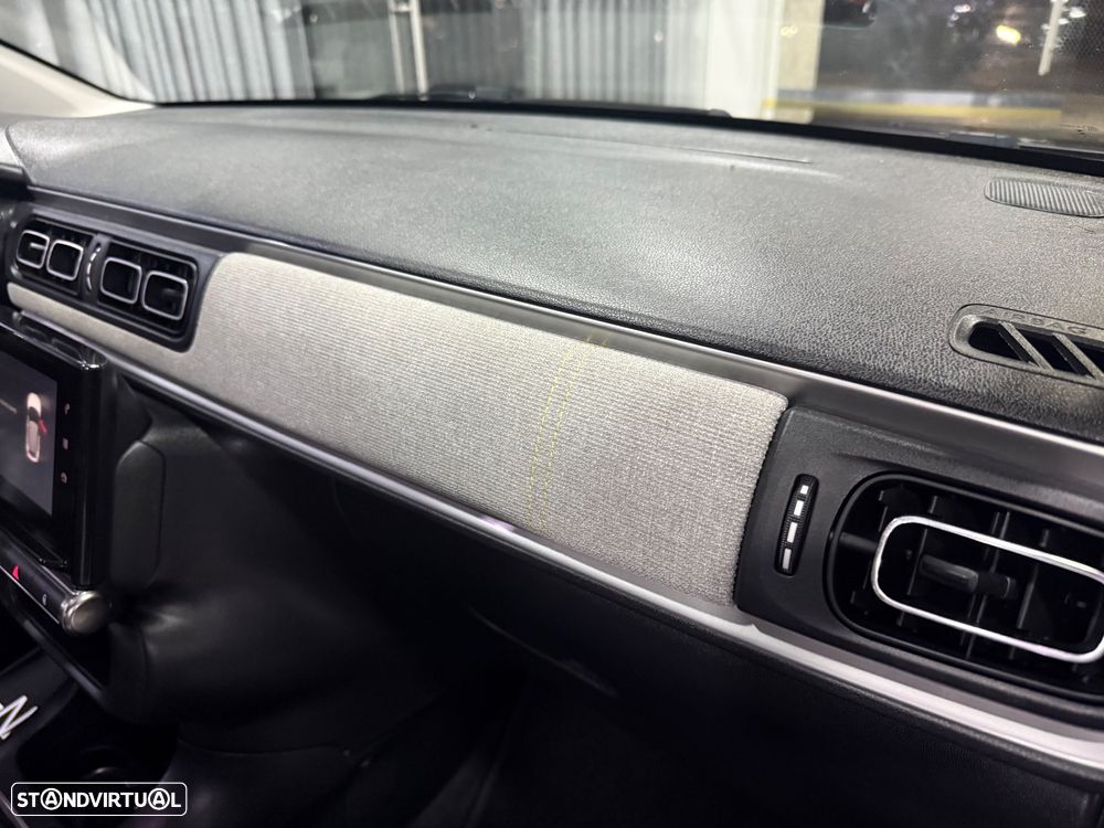 Citroën C3 Pure Tech S&S Shine - 17