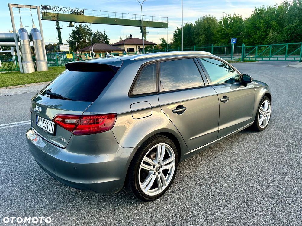 Audi A3 Sportback 1.4 TFSI Attraction - 2