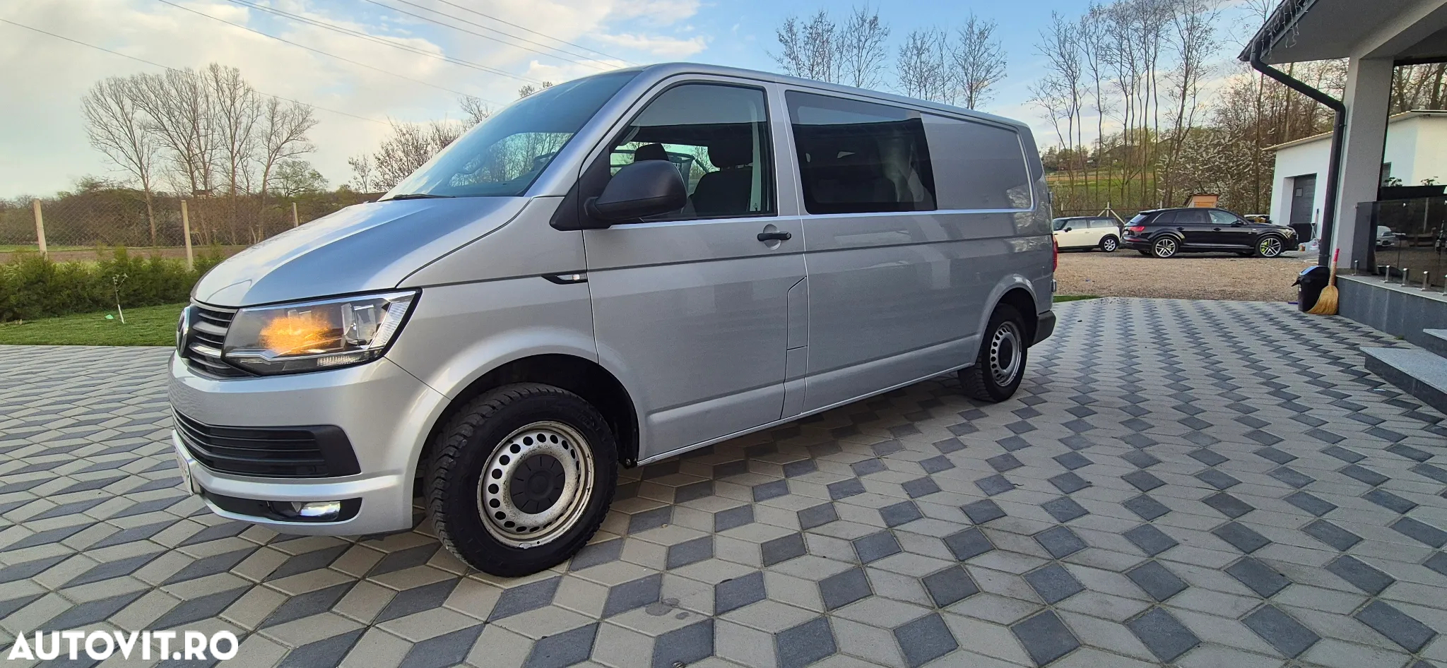 Volkswagen Transporter - 16