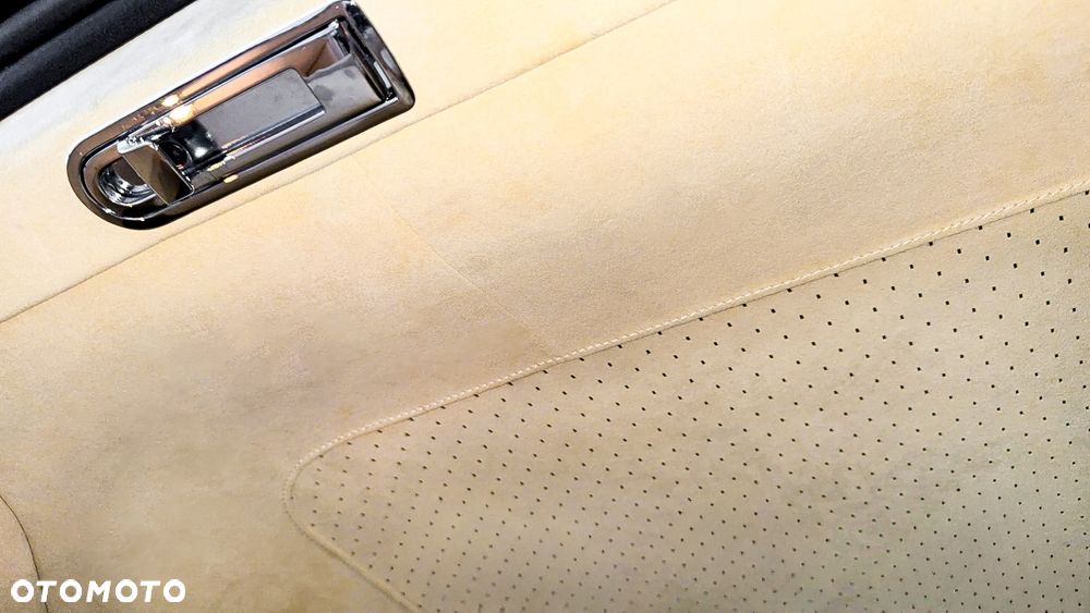 Volkswagen Multivan - 14