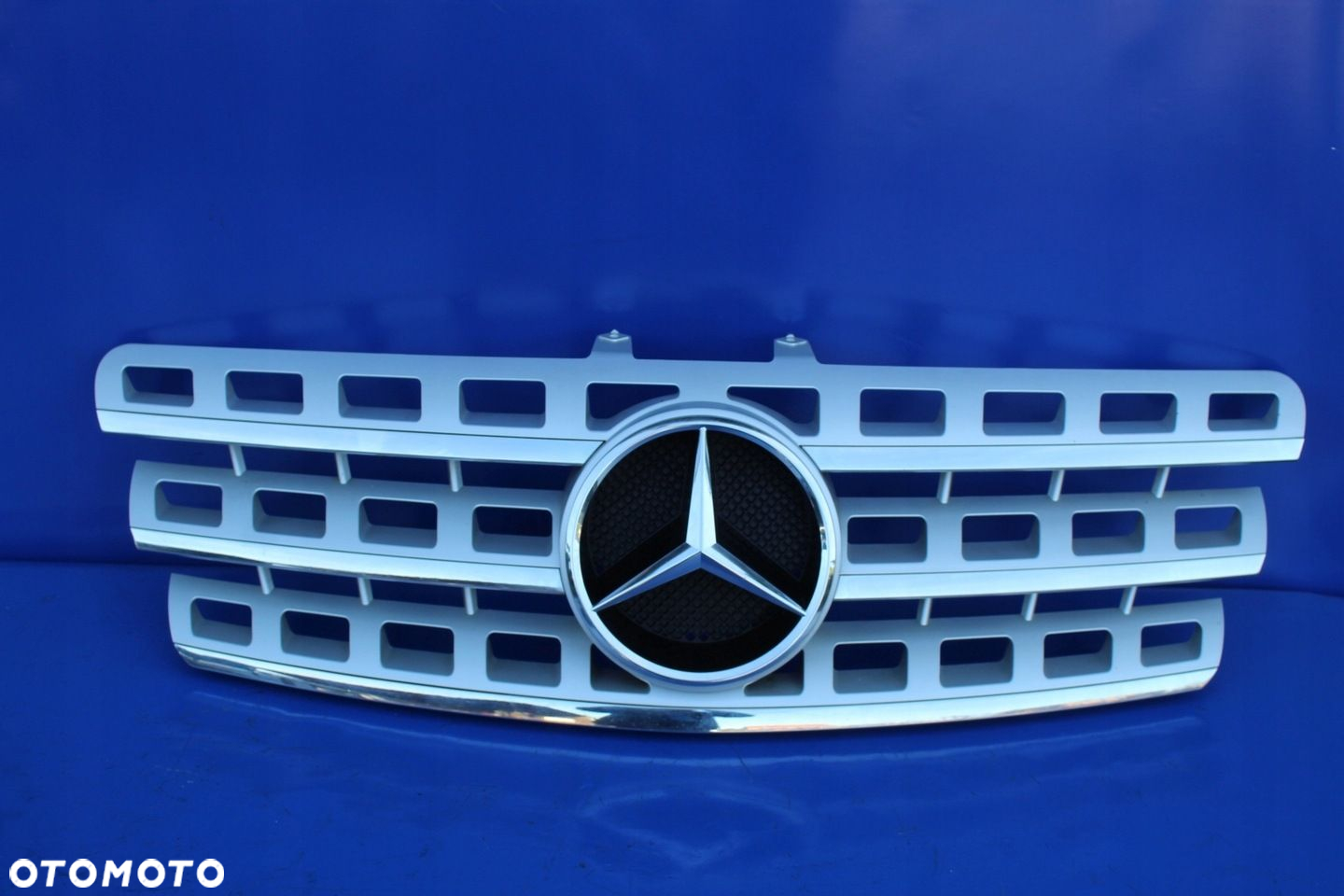 Grill atrapa chłodnicy Oryginał stan BDB Mercedes ML W164 Lift A1648802085 - 8