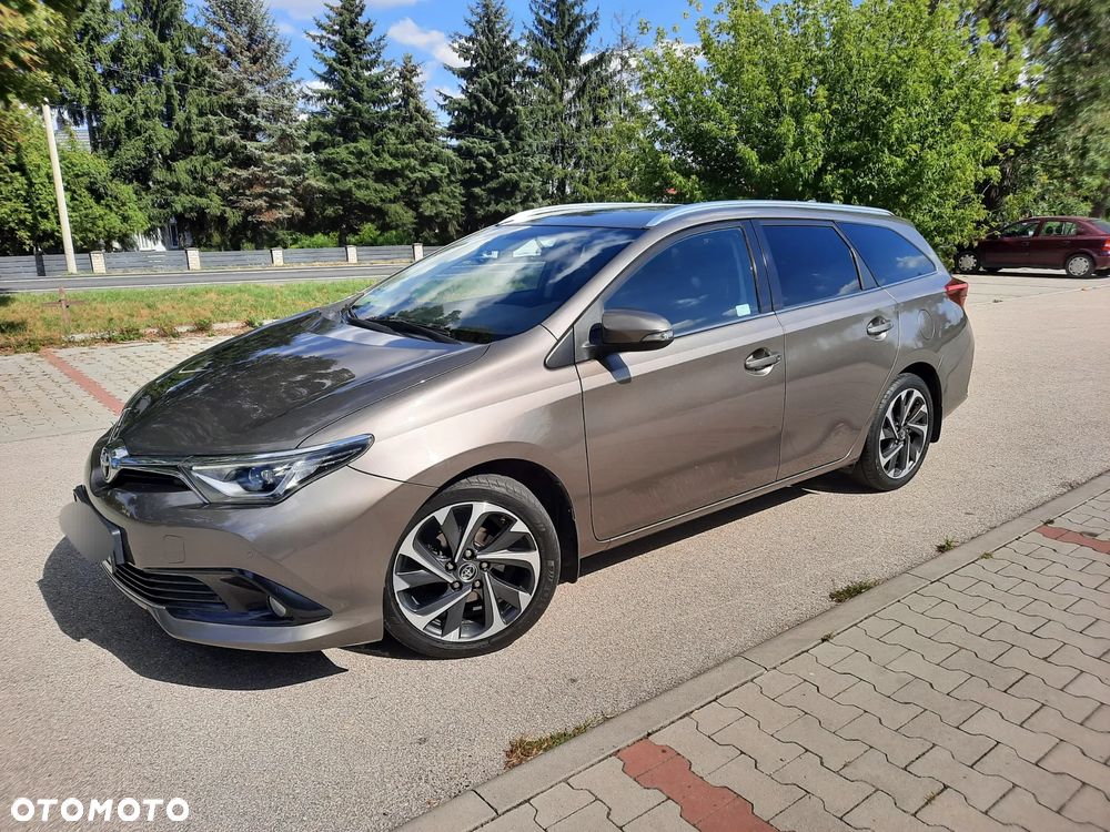 Toyota Auris 1.6 Comfort - 2