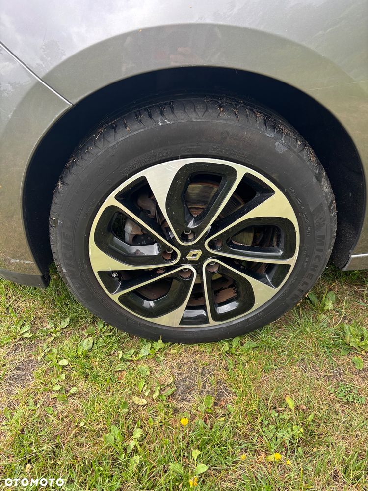 Renault Grand Scenic ENERGY TCe 115 Bose Edition - 25