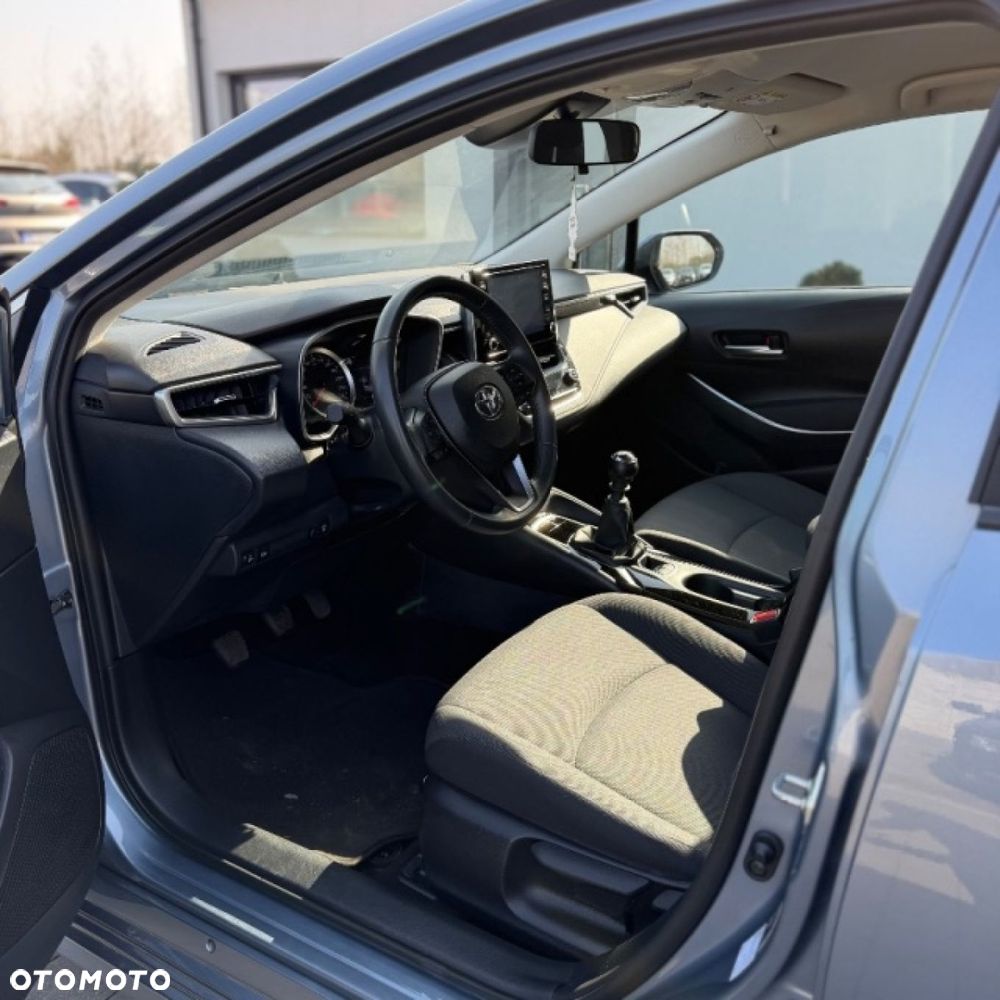 Toyota Corolla - 17