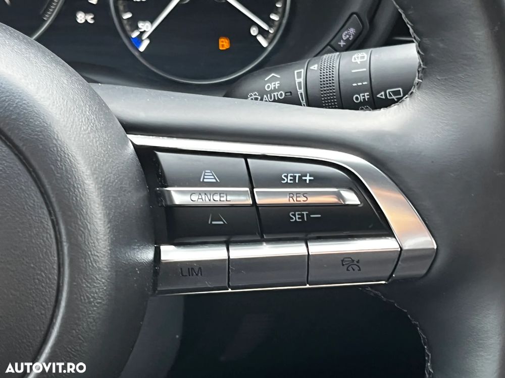 Mazda CX-30 - 16